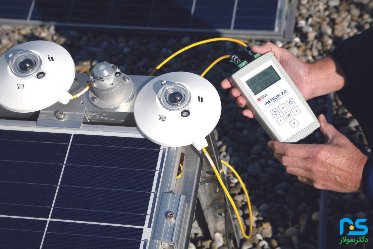 نقش سنسور تابش و بازتاب نور در ارزیابی راندمان نیروگاه خورشیدی