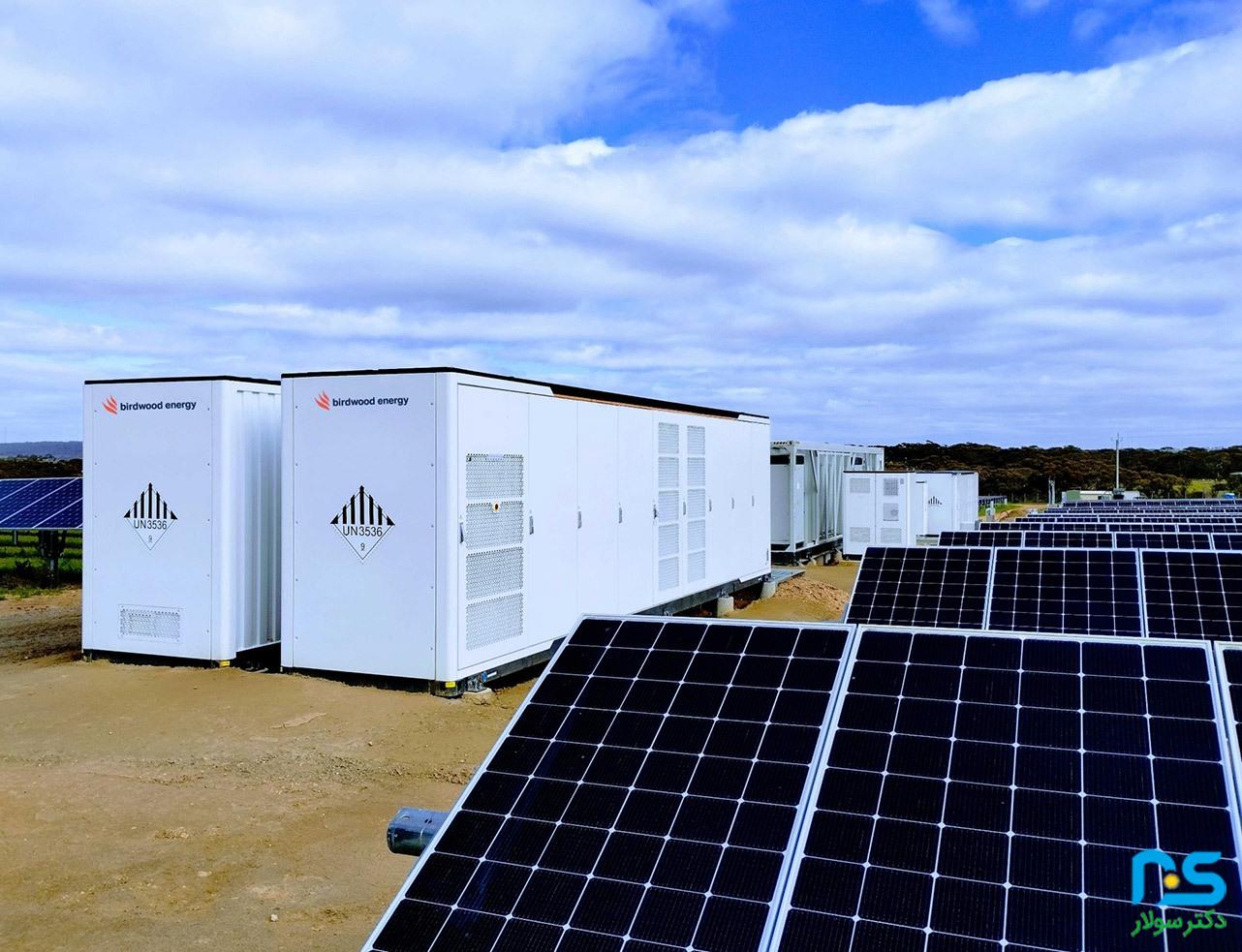 نقش فناوری‌های ذخیره‌سازی انرژی در بهبود کارایی نیروگاه‌های خورشیدی